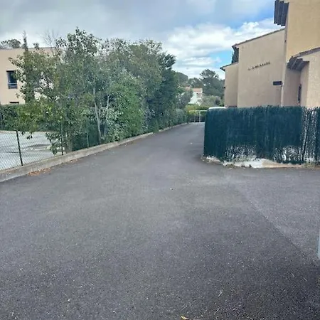 公寓 Rez De Jardin & Saint-Raphaël