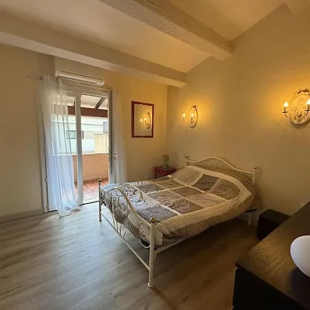 Appartement Rez De Jardin & *